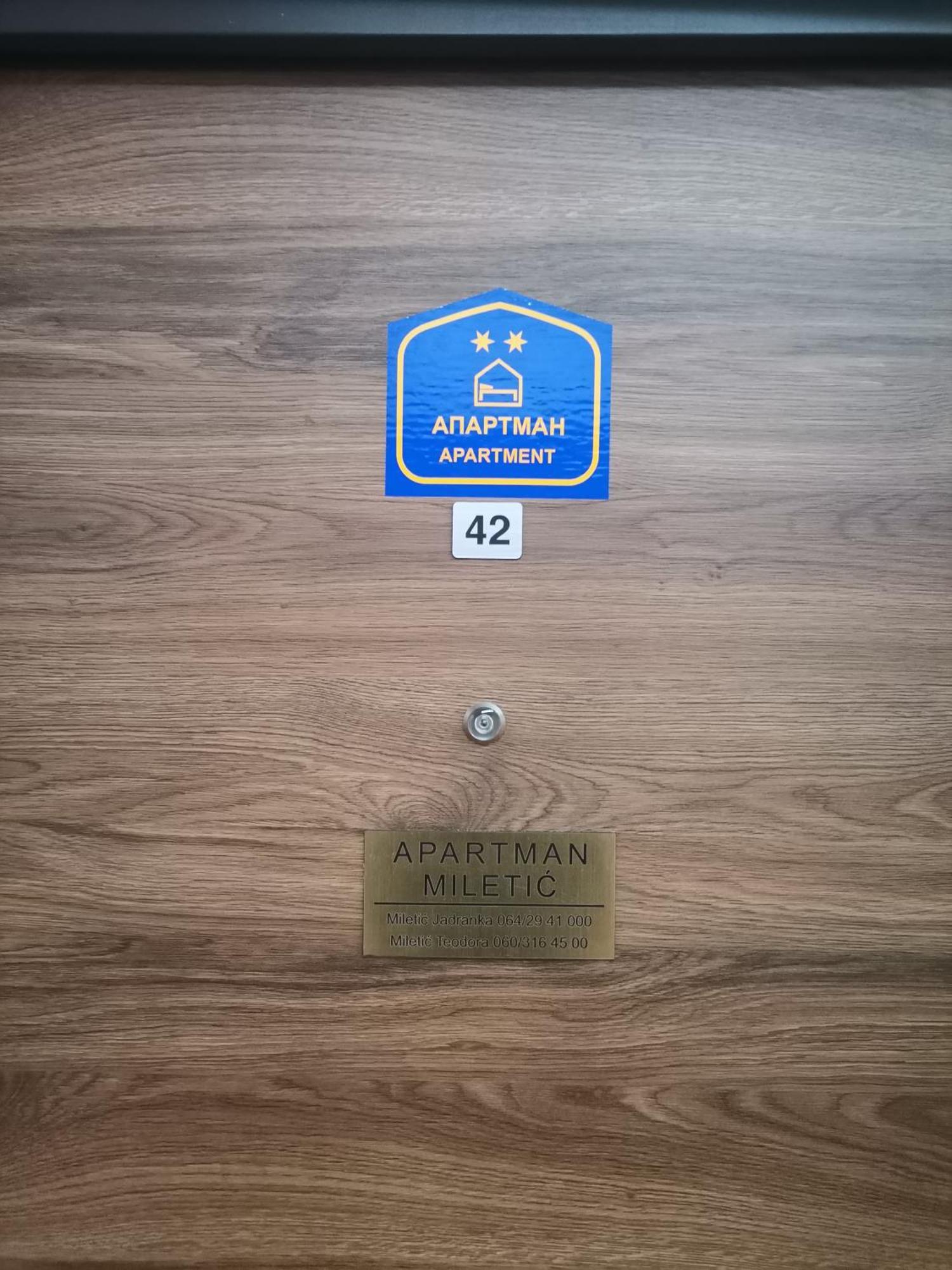 Apartman Miletic Ostrovo Extérieur photo
